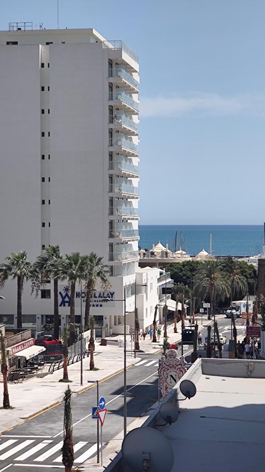 Diana Apartment Benalmadena Bagian luar foto
